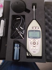 01dB SIP 95 sonomètre analyseur FFT SIP-9501dB SIP 95 sonomètre analyseur FFT...