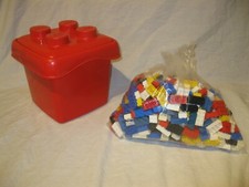 Lot LEGO STORAGE BOX BOÎTE DE RANGEMENT + 1kg VRAC BRIQUES 2x2 2x3 2x4 Vintage