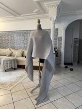 PLEATS PLEASE ISSEY MIYAKE