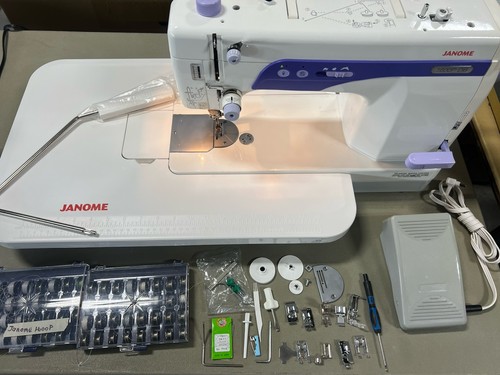 Janome 1600p high speed - janome,