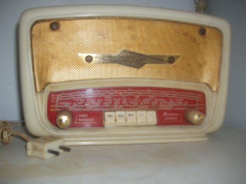 Ancien poste radio secteur