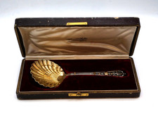 PUIFORCAT RARE PELLE A FRAISES ARGENT VERMEIL POINCON MINERVE NEO-GOTHIQUE