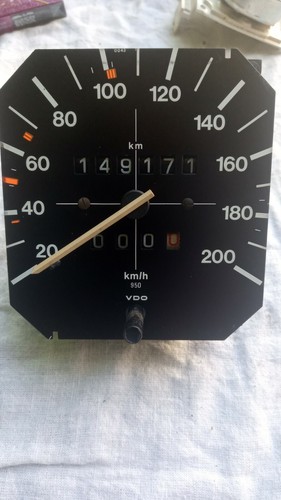 Compteur golf mk1 - golf, (visser
