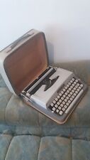 Machine à Écrire Portative BROTHER DE LUXE Japan Années 60.