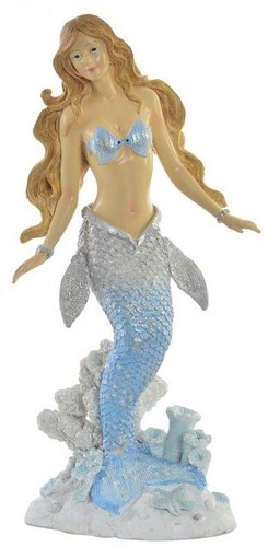 Figurine statuette statue