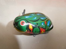 # M-01 Jouet ancien mécanique métal grenouille sauteuse  vintage 1970’s