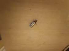 PORTE AMPOULE COMPTEUR MOBYLETTE MOTOBECANE.