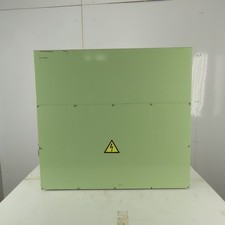 Enceinte Électrique Murale 32"x35"x10" Porte À Vis