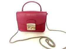 Sac chaîne en cuir rouge