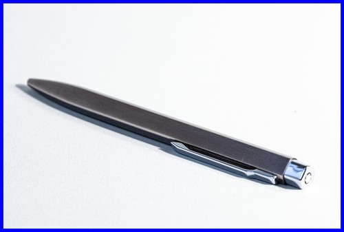 Stylo bille montblanc - À,