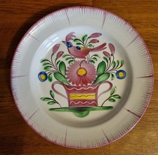 Assiette ancienne Panier au Coq en faïence de Lunéville