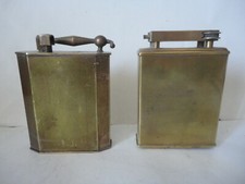 Briquets de table incomplets en laiton ministère des finances