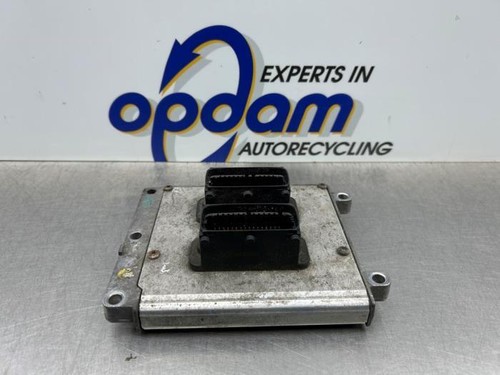 Calculateur moteur opel vectra - calculateur,