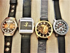 Lot 4 montres à revoir 3 mécaniques + 1 quartz chrono LOT1011