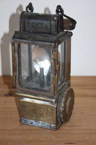 Ancienne lampe sncf - lampe, chemineaux