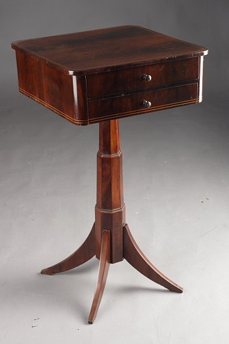 Table de couture - g-27,