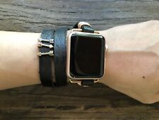 Laurel’s Loop Leather Apple