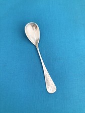 Cuillère à œuf ARGENT MASSIF poinçonné MINERVE décor guilloché 11,5cm couvert