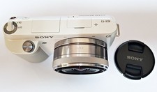 Sony Alpha NEX-F3 White 16.1MP