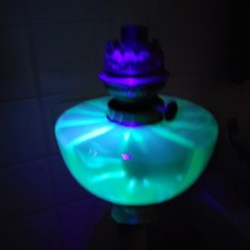 Lampe ancienne en ouraline –