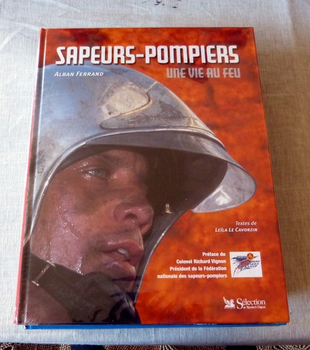 Livre sapeurs pompiers une - :,
