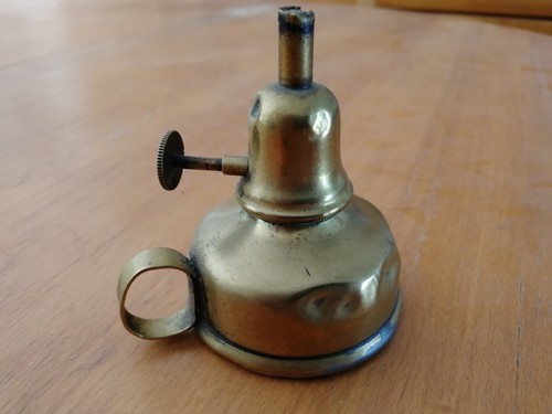Lampe pétrole huile - lampe, en