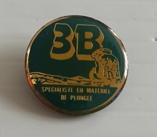 Pins Dive. Scuba Diving. Plongée sous marine. spécialiste en matériel plongée