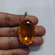 Pendentif pierre précieuse