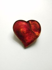 Broche Pendentif Coeur Rouge Email Doré Yves Saint Laurent Vintage Ysl