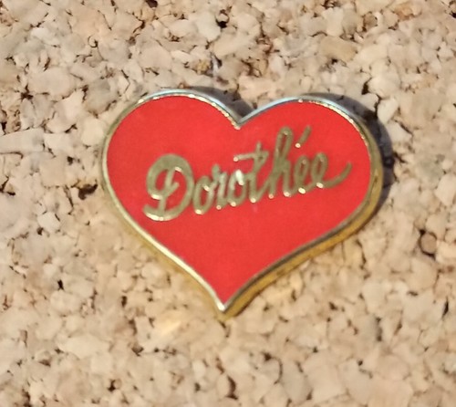 Pin club dorothée - pin's,