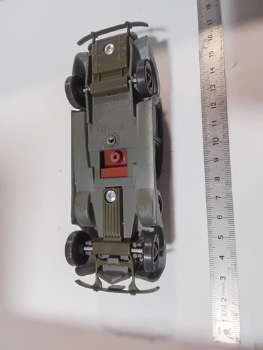 Packard 1937 militaire - 1/43,