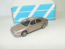 MASERATI KYALAMI V8 1978 Gris KIT Monté ALEZAN 1:43 Imperfection