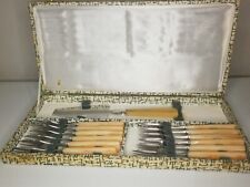 Rare cette ancien Coffret Ménagère de service à couvert pour le dessert