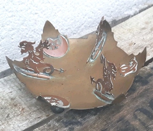 Curieux vide poche - poche, objet