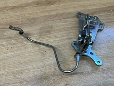 UN MECANISME D OUVERTURE FERMETURE SCOOTER HONDA 125 FORZA 2019 2020