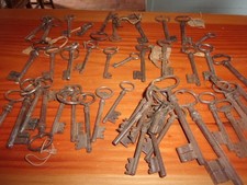 gros lot de clef  fer forgé