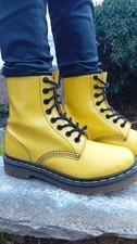 Dr Martens vernis jaune –