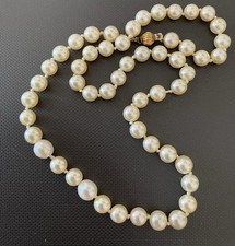 Collier choker perles de culture Akoya AAA Fermoir Or.