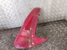 Feu Arrière Droit Complet - PEUGEOT 206 SW - De 06-2002 à 12-2006 - (H)