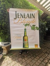 Poster ou affiche abribus