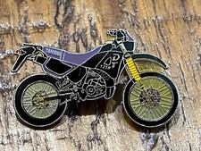 PINS PIN ENAMEL YAMAHA 125