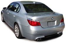 BECQUET DE COFFRE LOOK M5 PACK M POUR BMW SERIE 5 E60 DE 2003 A 2010