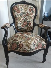 FAUTEUIL TAPISSIER ANCIEN BOIS