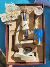 JOUET ANCIEN/ MICROSCOPE OPTICO/EN BOITE/ EN METAL