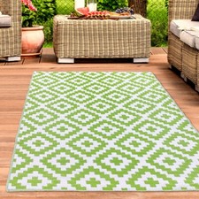 Tapis d'extérieur réversible au design ethnique en vert et blanc