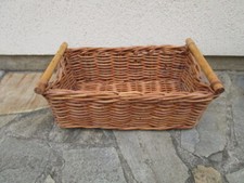 Corbeille en osier ancienne
