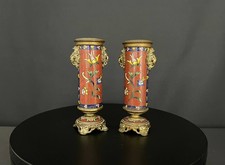 Paire de vases en bronze à