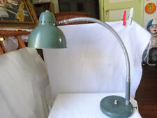 Lampe de bureau ancienne verte bras spirale alu atelier industriel  années 1940