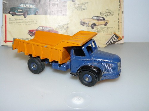 Dinky toys ancien camion - toys,