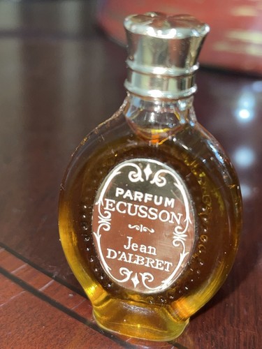 Jean albret ecusson - ecusson, parfum